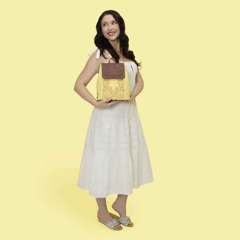 NWT Loungefly Beauty and the Beast Exclusive Princess Belle Quilted Bucket Mini