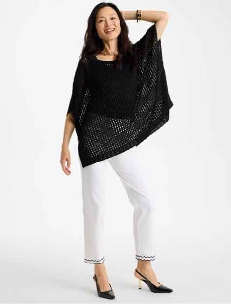 NWT Chico's Contrast Scallop Brigitte™ Slim Crop Pant