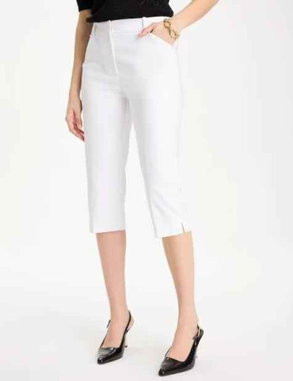 NWT Chico's Emme Slim Capri Pants