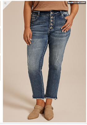NWT Maurices Plus Size KanCan™ High Rise Fray Hem Button Fly Capri