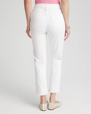 NWT Chico's Girlfriend Frayed Cropped No Stain Jeans