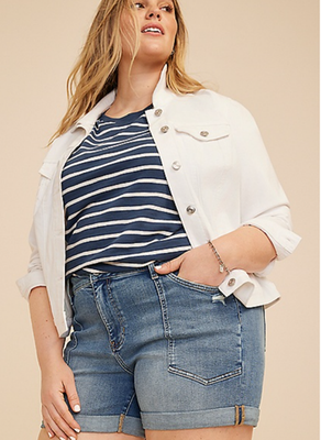NWT Maurices Plus Size KanCan™ High Rise Porkchop Pocket Roll Hem 5in Short