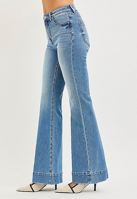NWT Maurices Risen® High Rise Tummy Control Panel Wide Hem Flare