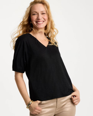 NWT Chico's Linen Ruched V-Neck Tee