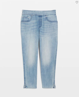 NWT Chico's Pull-On Capri Jeans