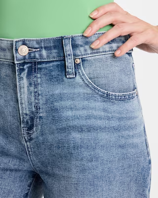 NWT Chico's Relaxed Boyfriend Rolled Hem Jean
