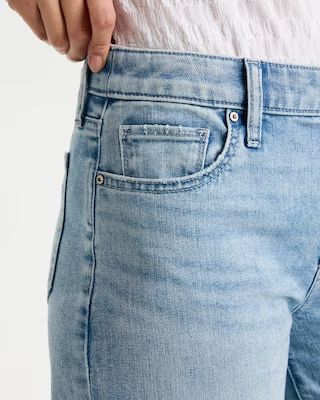 NWT Chico's Relaxed Boyfriend Rolled Hem Jean