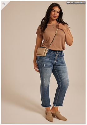 NWT Maurices Plus Size KanCan™ High Rise Fray Hem Button Fly Capri