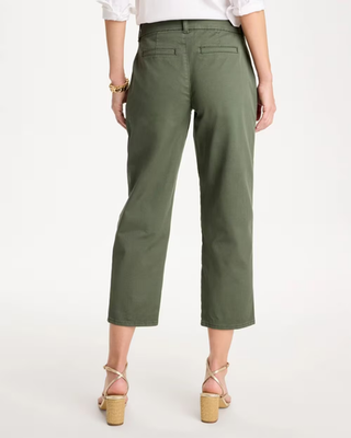 NWT Chico's Relaxed Boyfriend Chino Crop Pants
