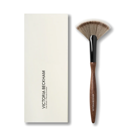 NWT Victoria Beckham 14. FAN BRUSH - Bestdeal999