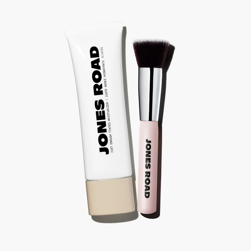 NWT Jones Road The Daily Brush